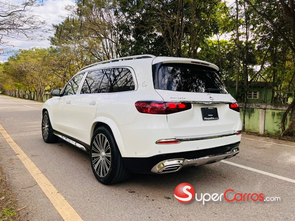 2026 Mercedes-Benz Clase GLS 600 Maybach — foto 11 / 12