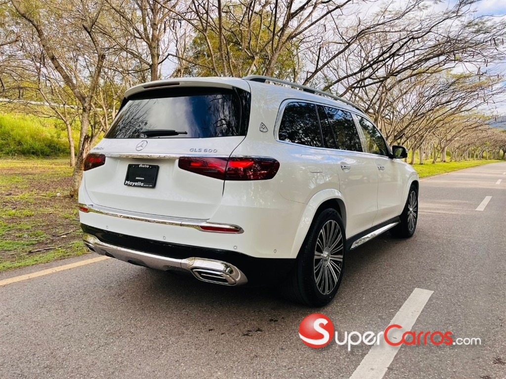 2026 Mercedes-Benz Clase GLS 600 Maybach — foto 12 / 12