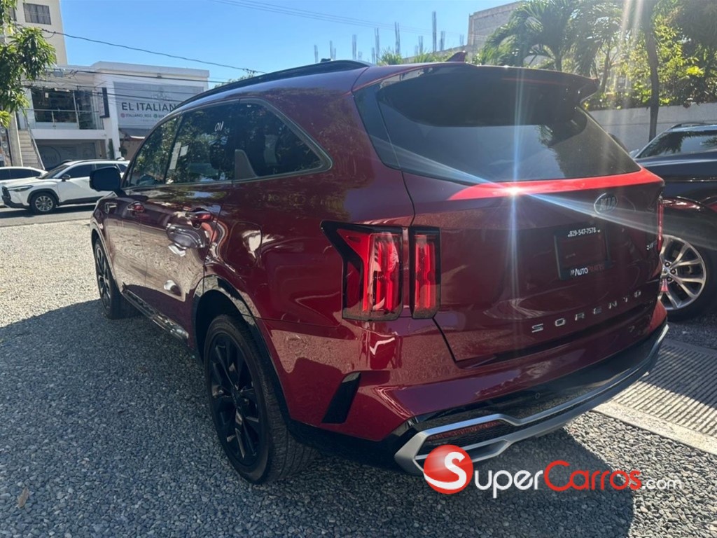 2021 Kia Sorento SX — foto 5 / 8