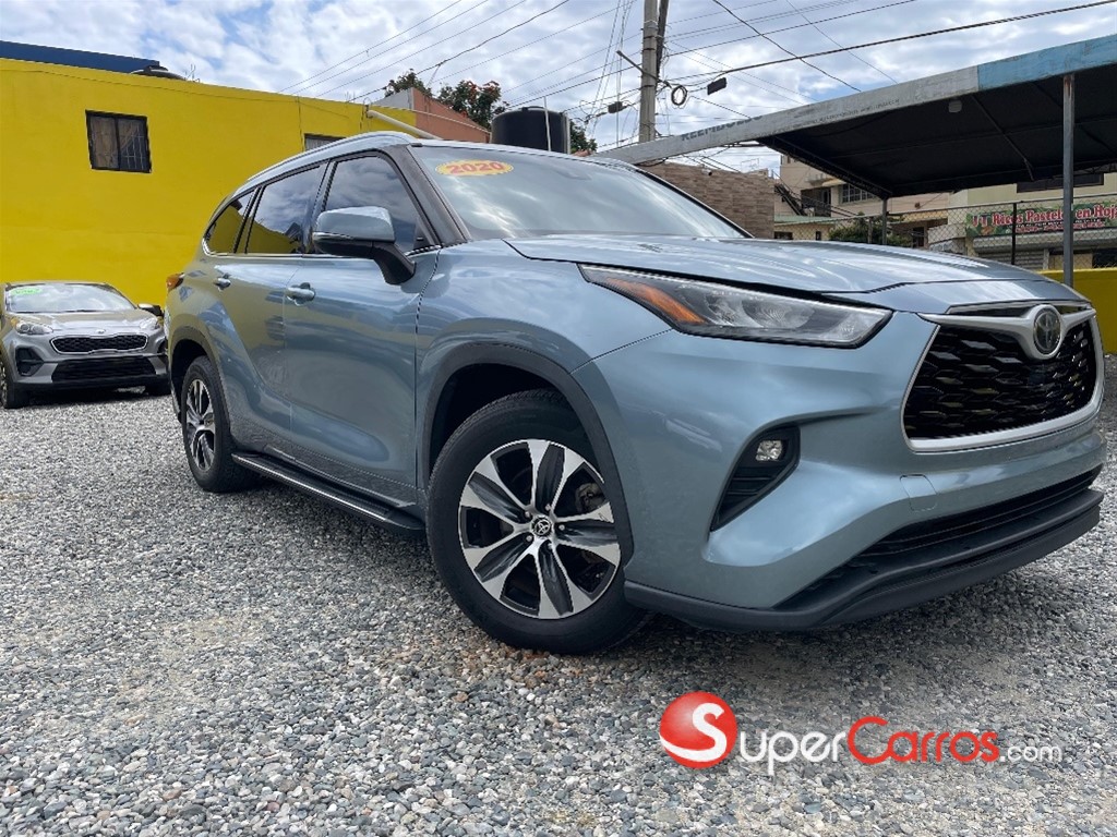 2020 Toyota Highlander XLE — foto 2 / 11
