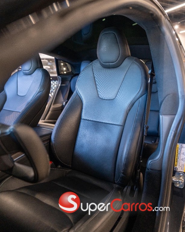 2021 Tesla Model S Plaid — foto 5 / 10
