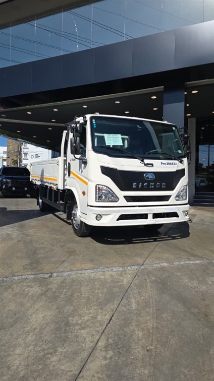2025 EICHER PRO — foto 2 / 11