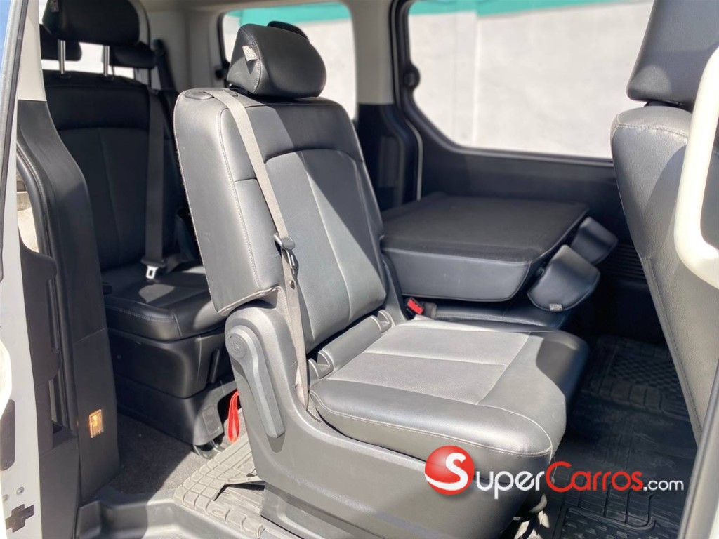 2022 Hyundai Staria — foto 2 / 12