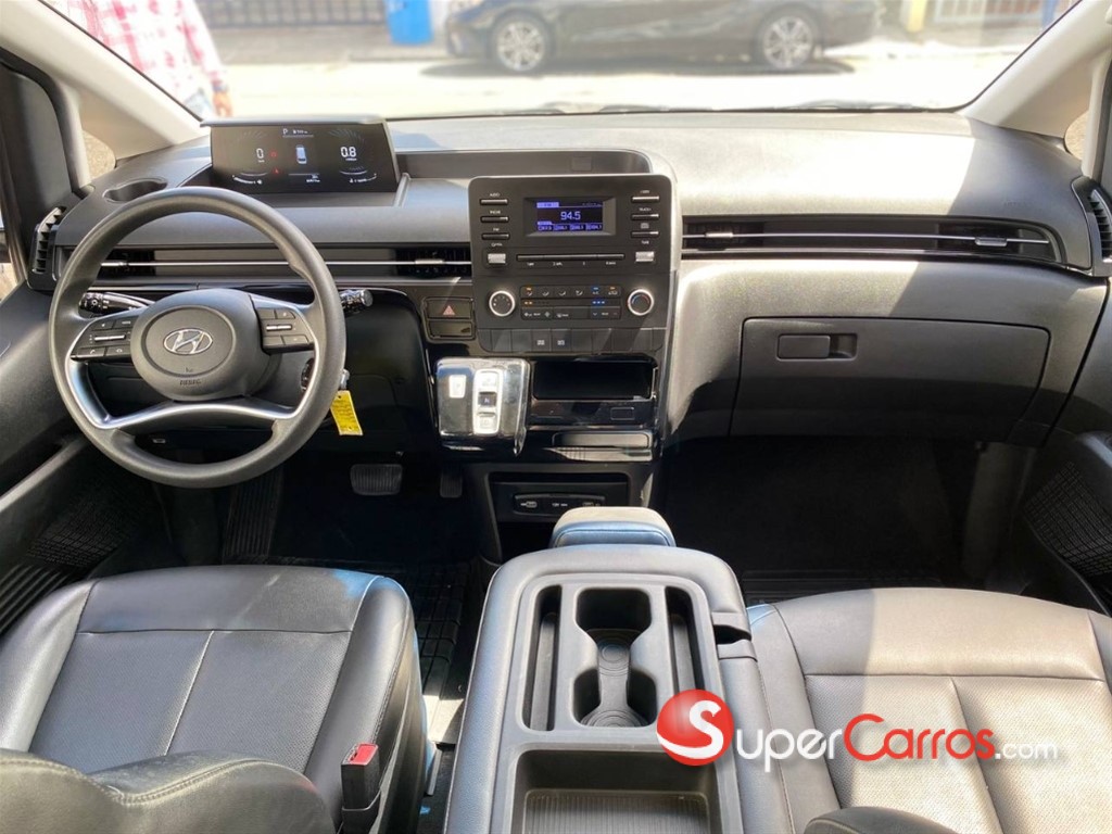 2022 Hyundai Staria — foto 5 / 12