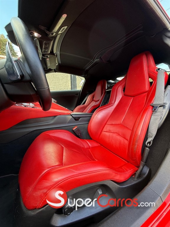 2021 Chevrolet Corvette Stingray — foto 8 / 11