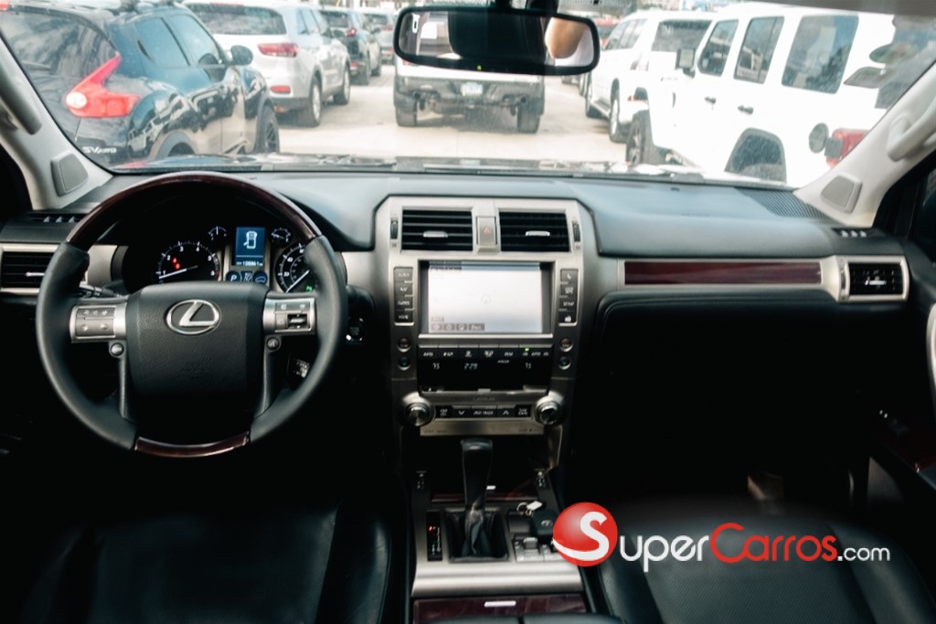 2019 Lexus GX 460 — foto 7 / 12
