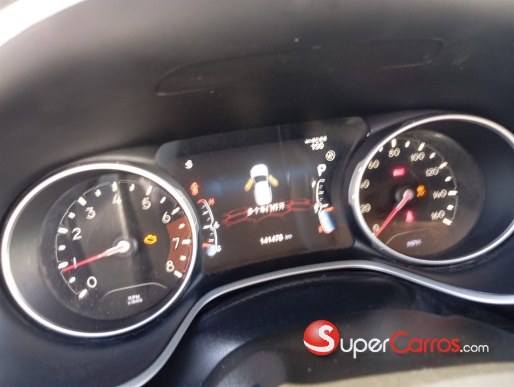 2019 Jeep Compass Latitude — foto 6 / 9