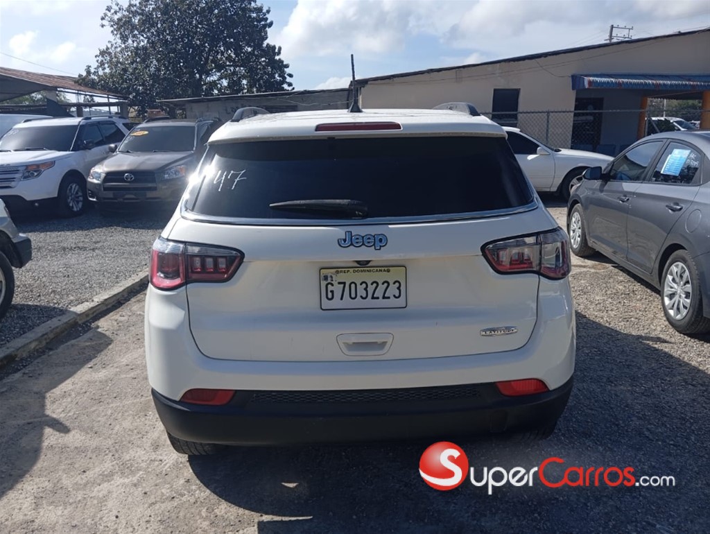 2019 Jeep Compass Latitude — foto 9 / 9