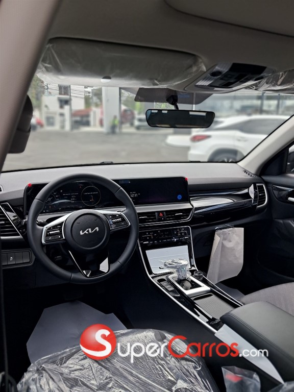 2027 Kia Seltos — foto 9 / 10