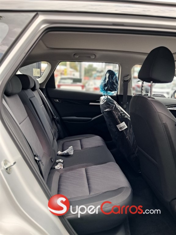 2027 Kia Seltos — foto 10 / 10