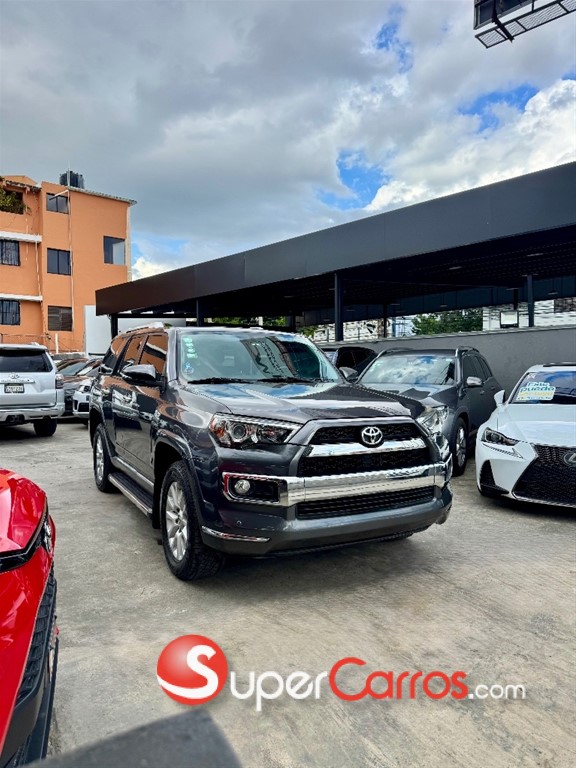 2016 Toyota 4 Runner Limited — foto 3 / 12