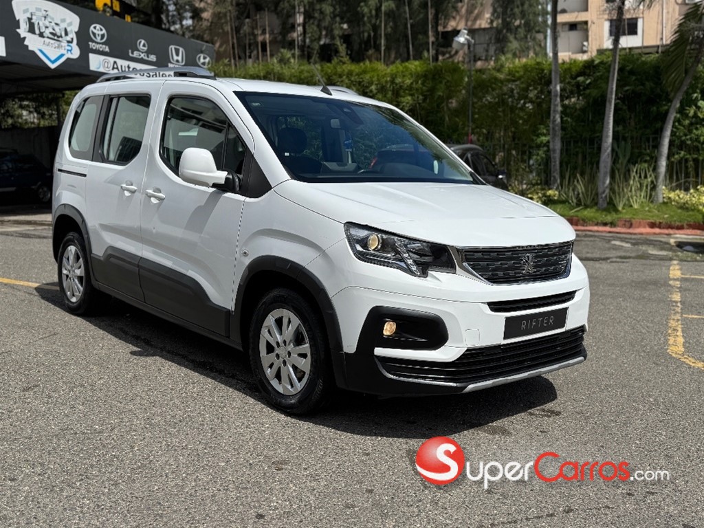 2021 Peugeot Rifter — foto 2 / 8