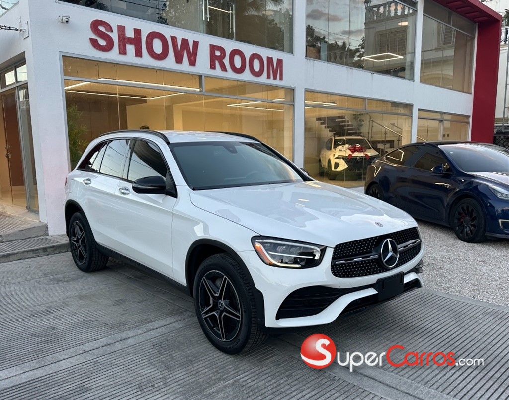2020 Mercedes-Benz Clase GLC 300 AMG