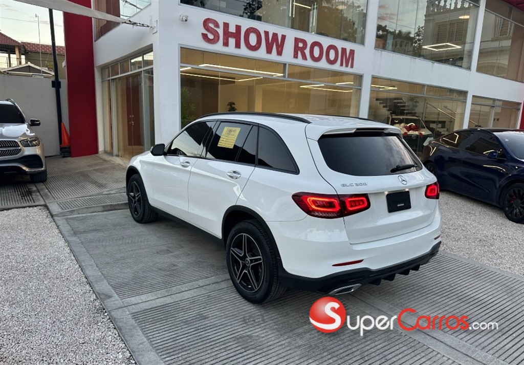 2020 Mercedes-Benz Clase GLC 300 AMG — foto 3 / 7