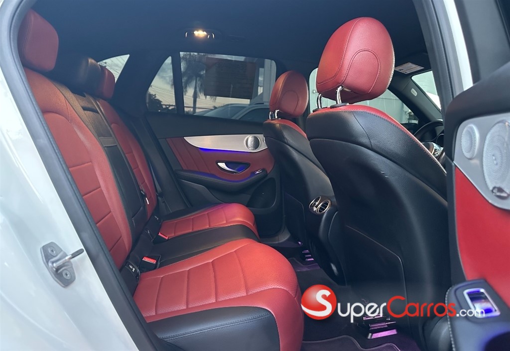 2020 Mercedes-Benz Clase GLC 300 AMG — foto 6 / 7