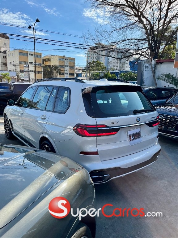 2024 BMW X 7 xDrive 40d Premium — foto 8 / 12