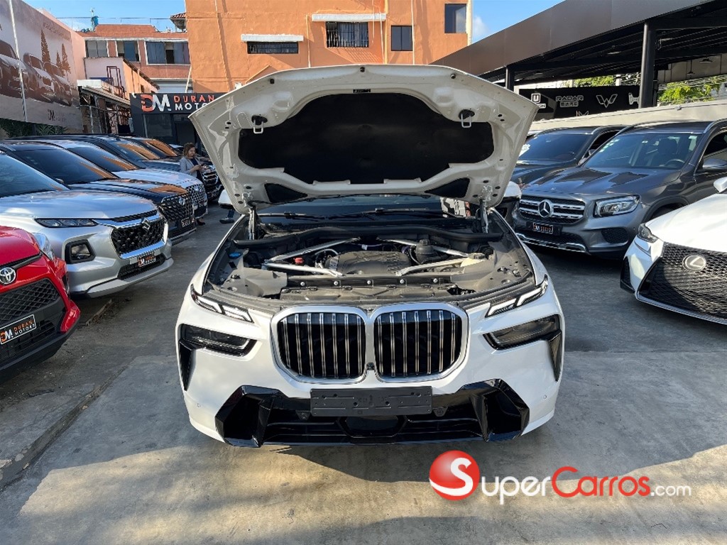 2024 BMW X 7 xDrive 40d Premium — foto 12 / 12