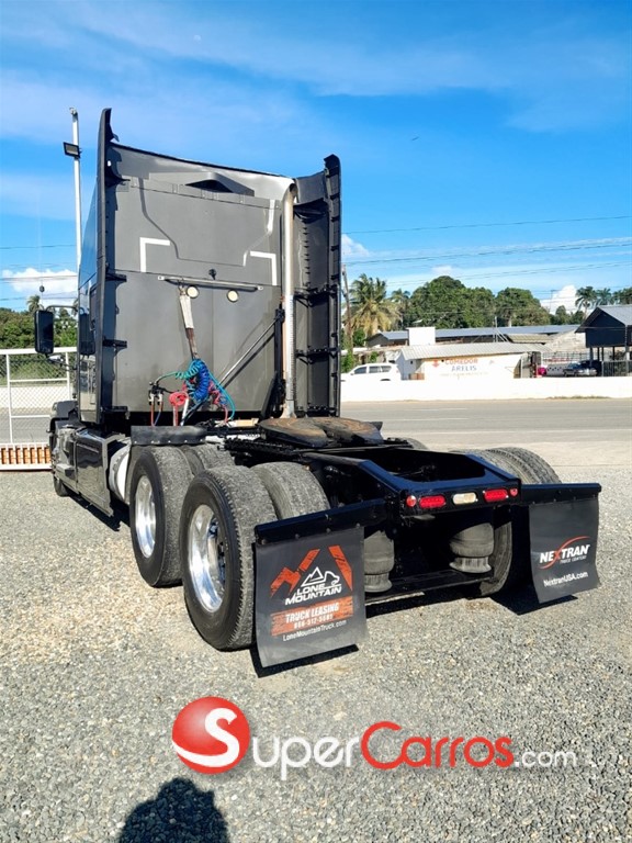 2019 Mack Anthem — foto 7 / 10