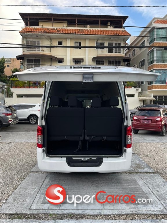 2023 Nissan Urvan — foto 6 / 12