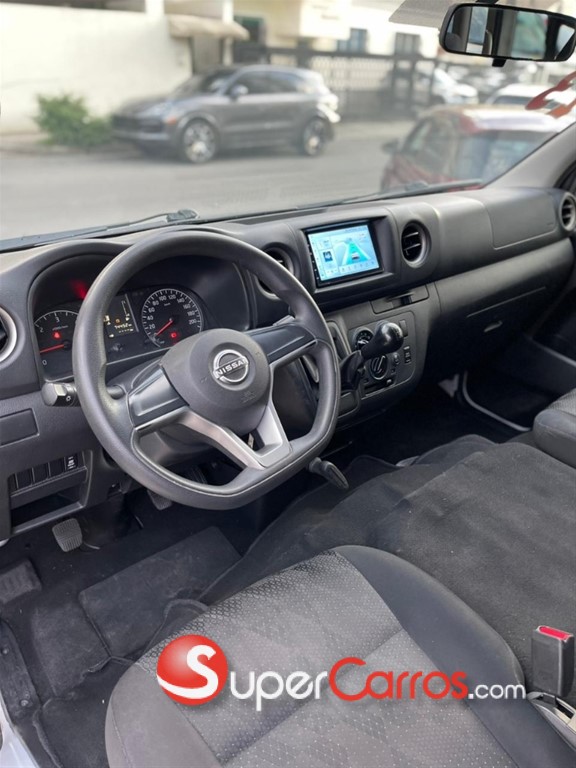 2023 Nissan Urvan — foto 11 / 12