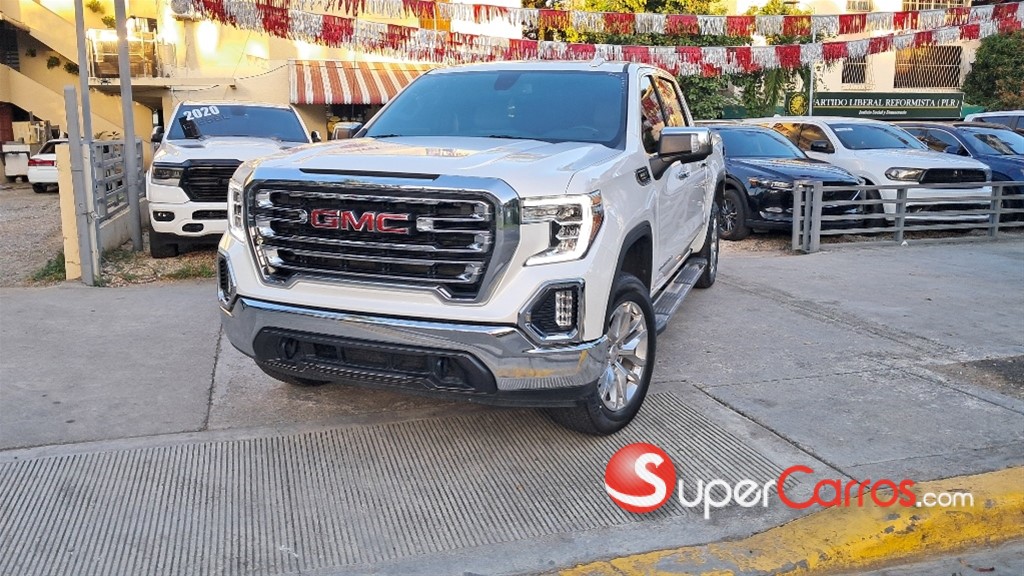 2021 GMC Sierra 1500 SLT