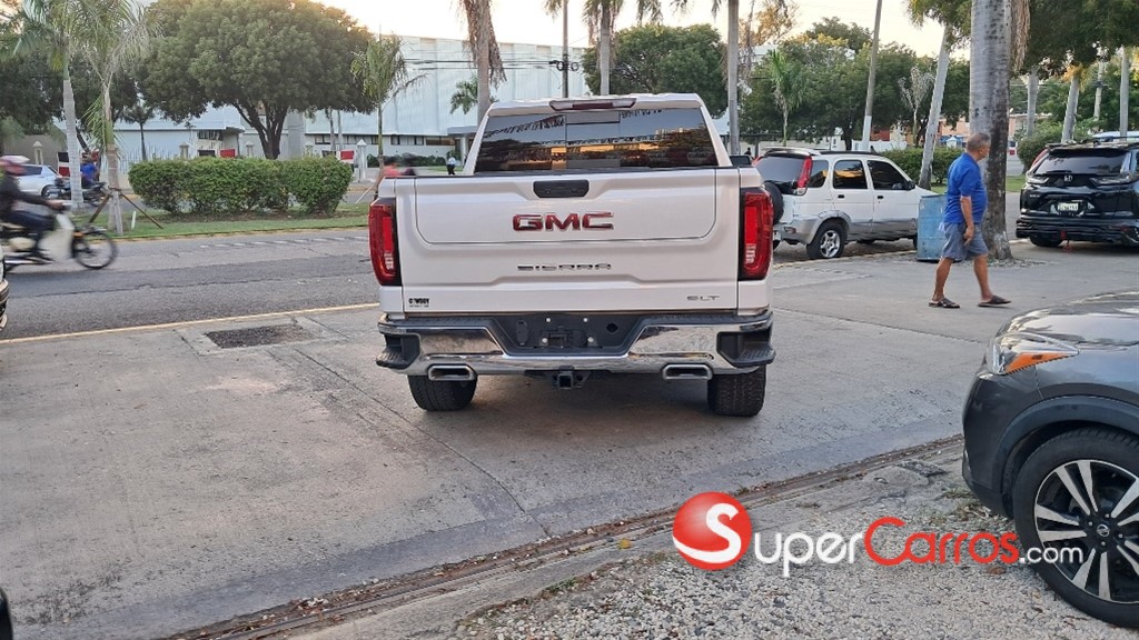 2021 GMC Sierra 1500 SLT — foto 7 / 12