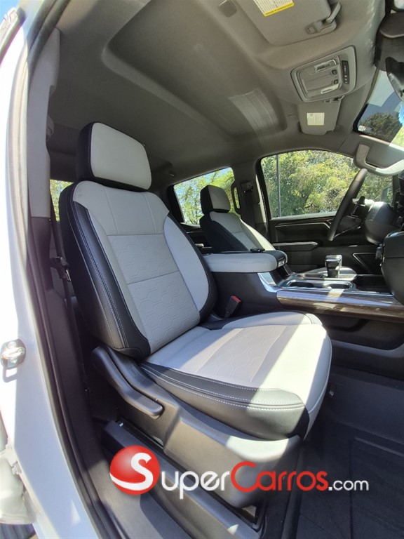 2023 Chevrolet Silverado 1500 LT — foto 8 / 12