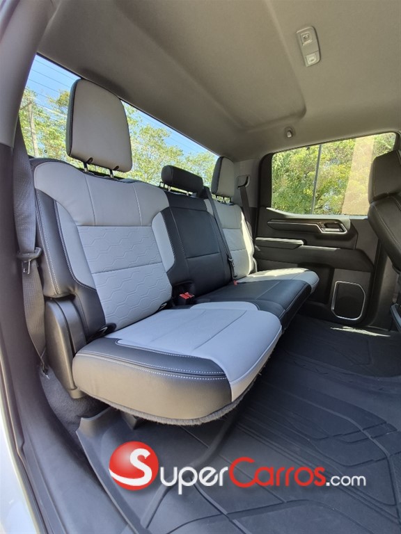 2023 Chevrolet Silverado 1500 LT — foto 11 / 12