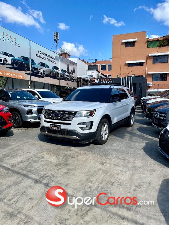 2016 Ford Explorer XLT
