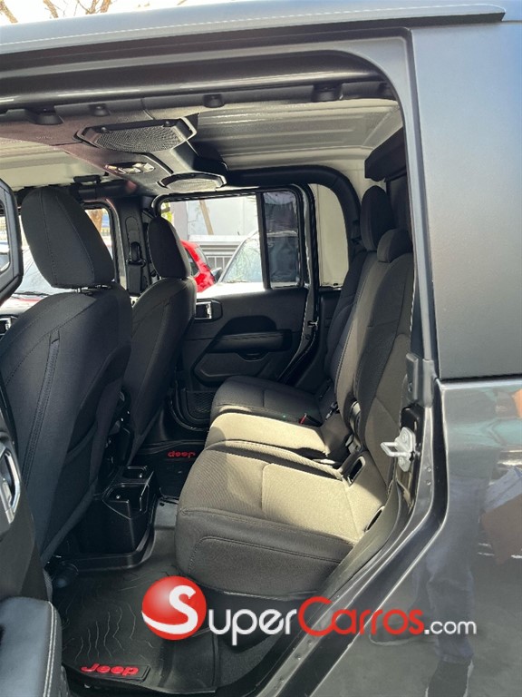 2023 Jeep Gladiator — foto 4 / 9