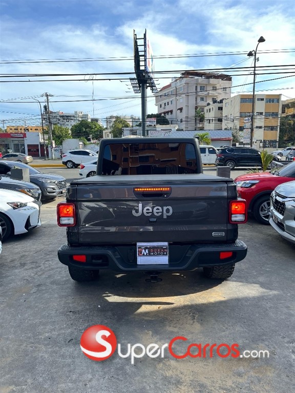2023 Jeep Gladiator — foto 6 / 9