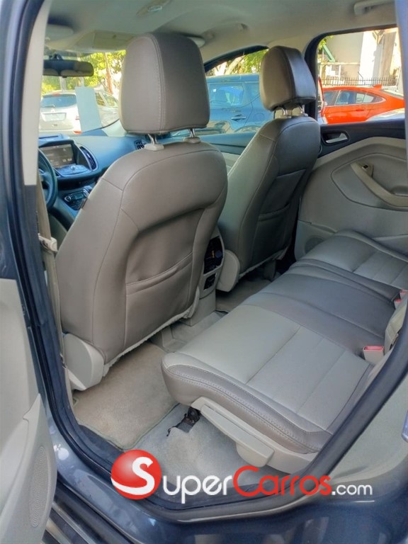 2014 Ford Escape SEL — foto 10 / 12