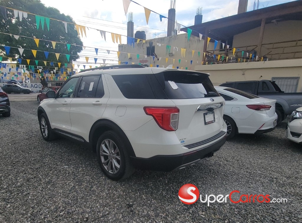 2020 Ford Explorer XLT ECOBOOST — foto 5 / 12