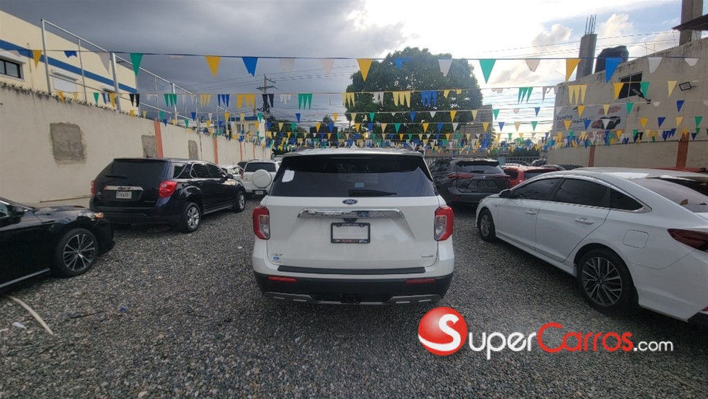 2020 Ford Explorer XLT ECOBOOST — foto 6 / 12