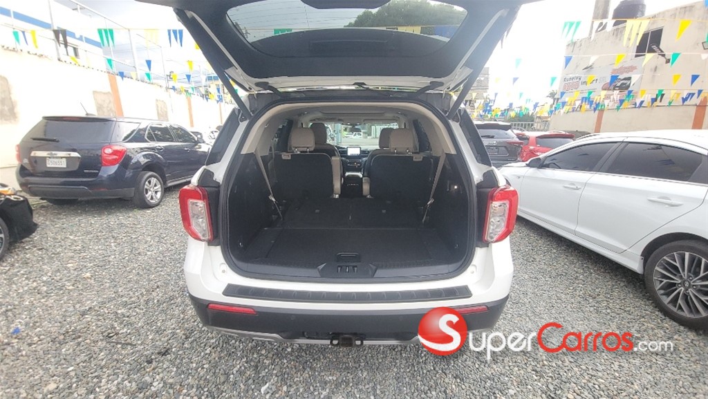 2020 Ford Explorer XLT ECOBOOST — foto 7 / 12