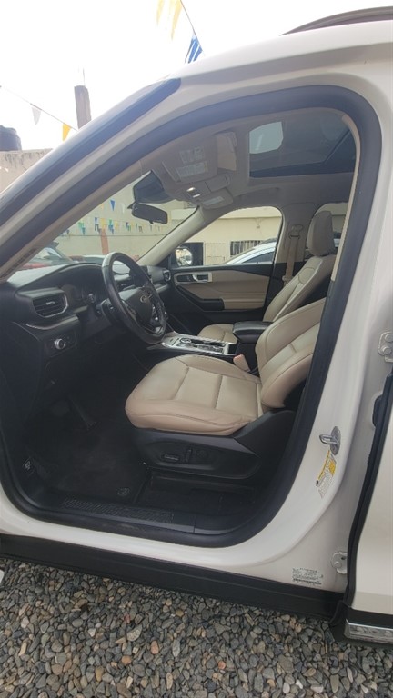 2020 Ford Explorer XLT ECOBOOST — foto 9 / 12