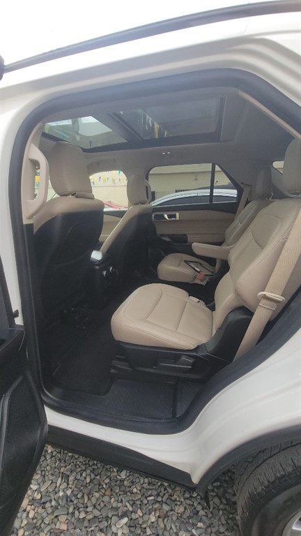 2020 Ford Explorer XLT ECOBOOST — foto 10 / 12