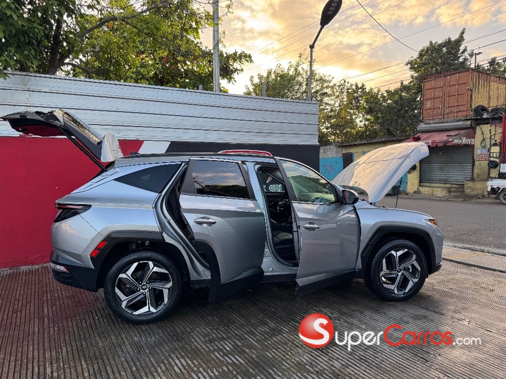 2022 Hyundai Tucson SEL Plus — foto 11 / 12