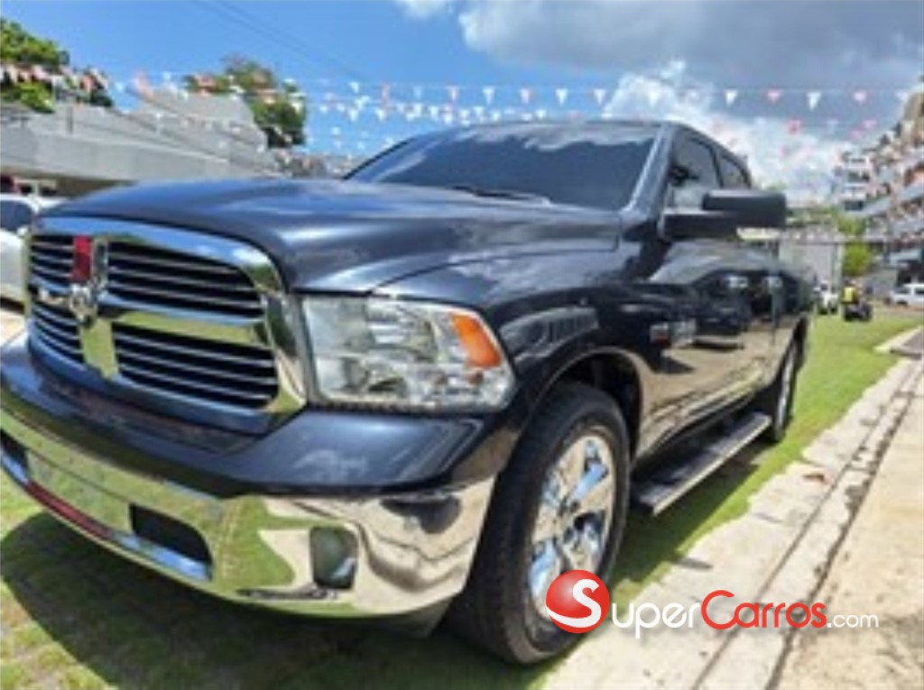 2017 Dodge Ram 1500 — foto 2 / 6