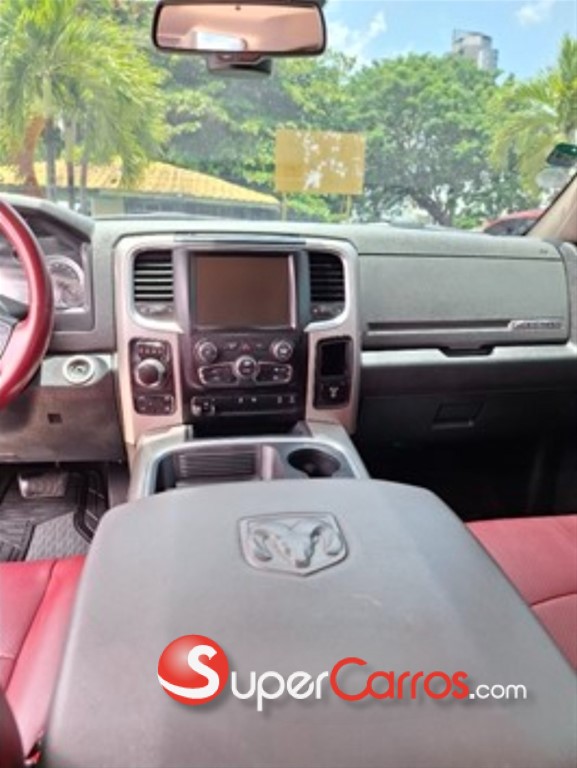 2017 Dodge Ram 1500 — foto 5 / 6