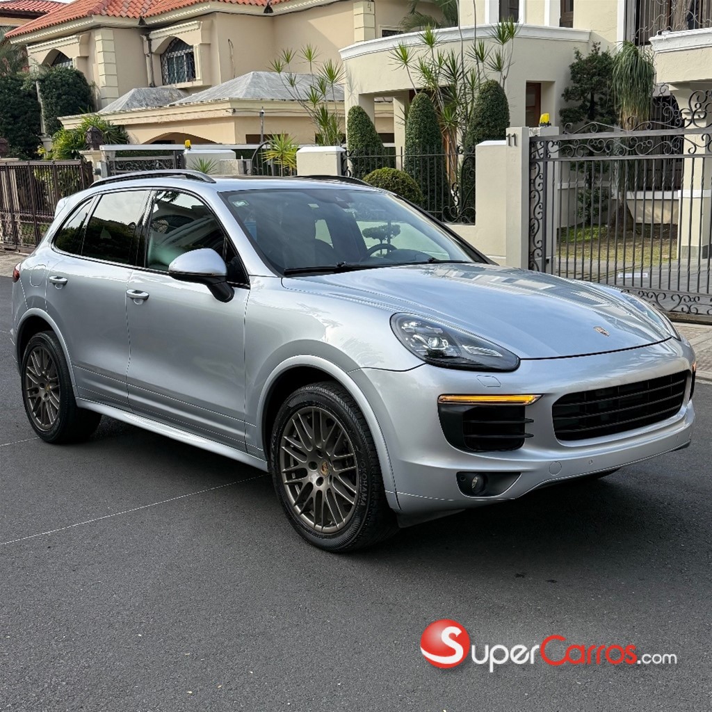 2018 Porsche Cayenne Coupe Platinum — foto 2 / 12