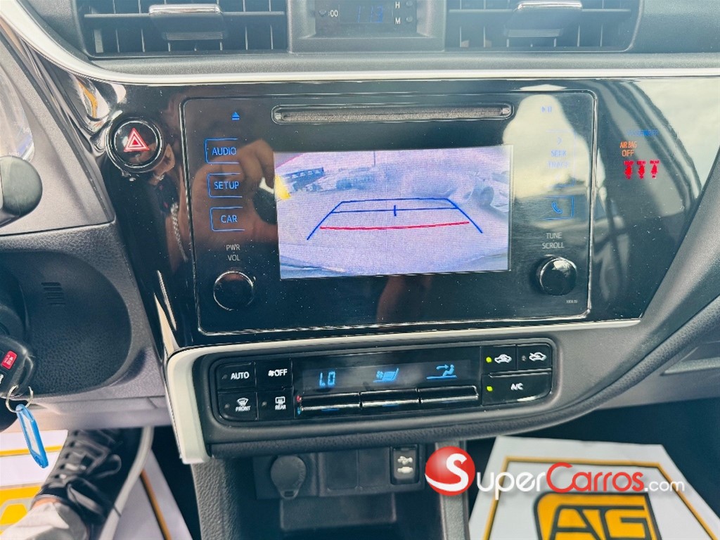 2019 Toyota Corolla LE — foto 10 / 12