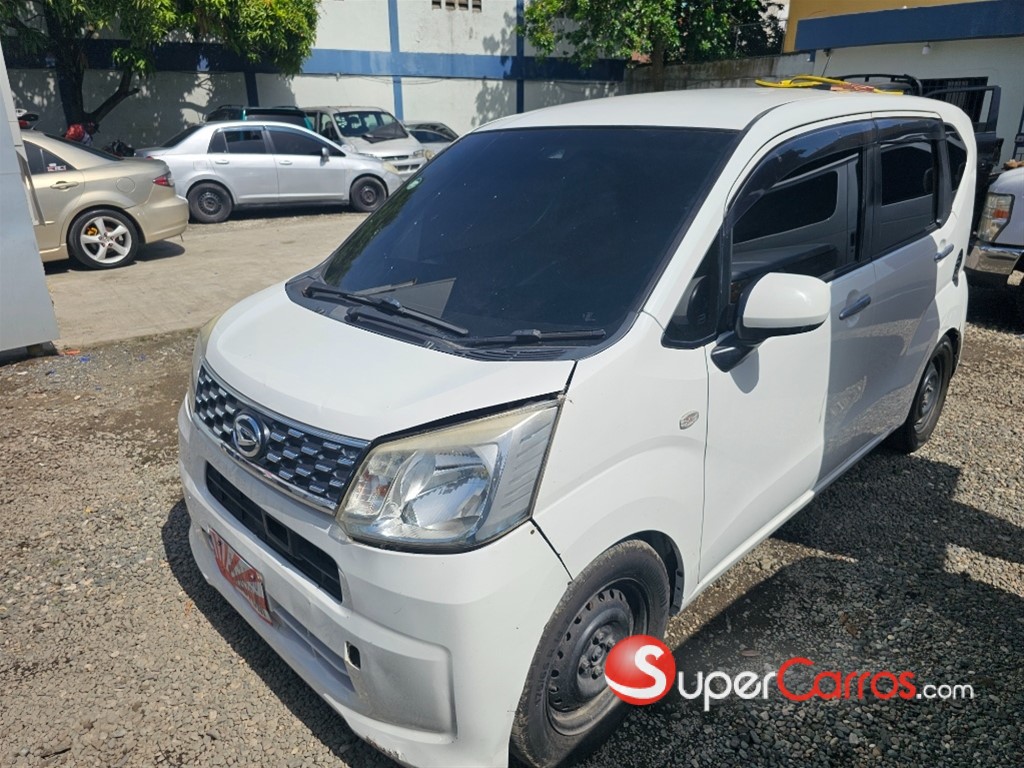 2017 Daihatsu Move — foto 3 / 9