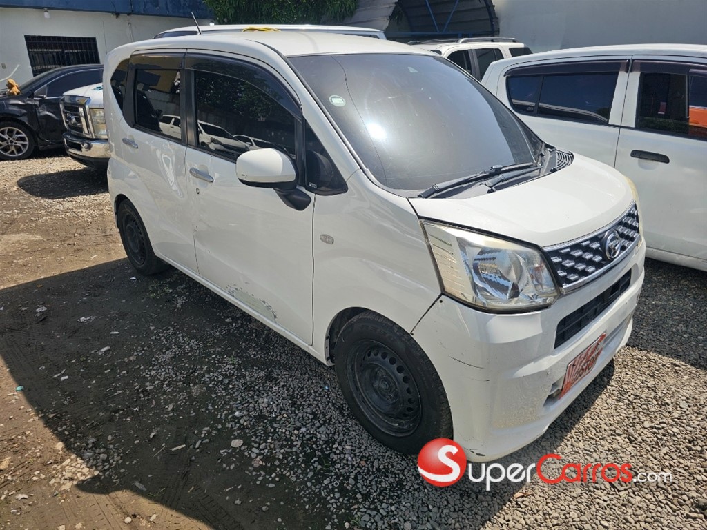 2017 Daihatsu Move — foto 6 / 9