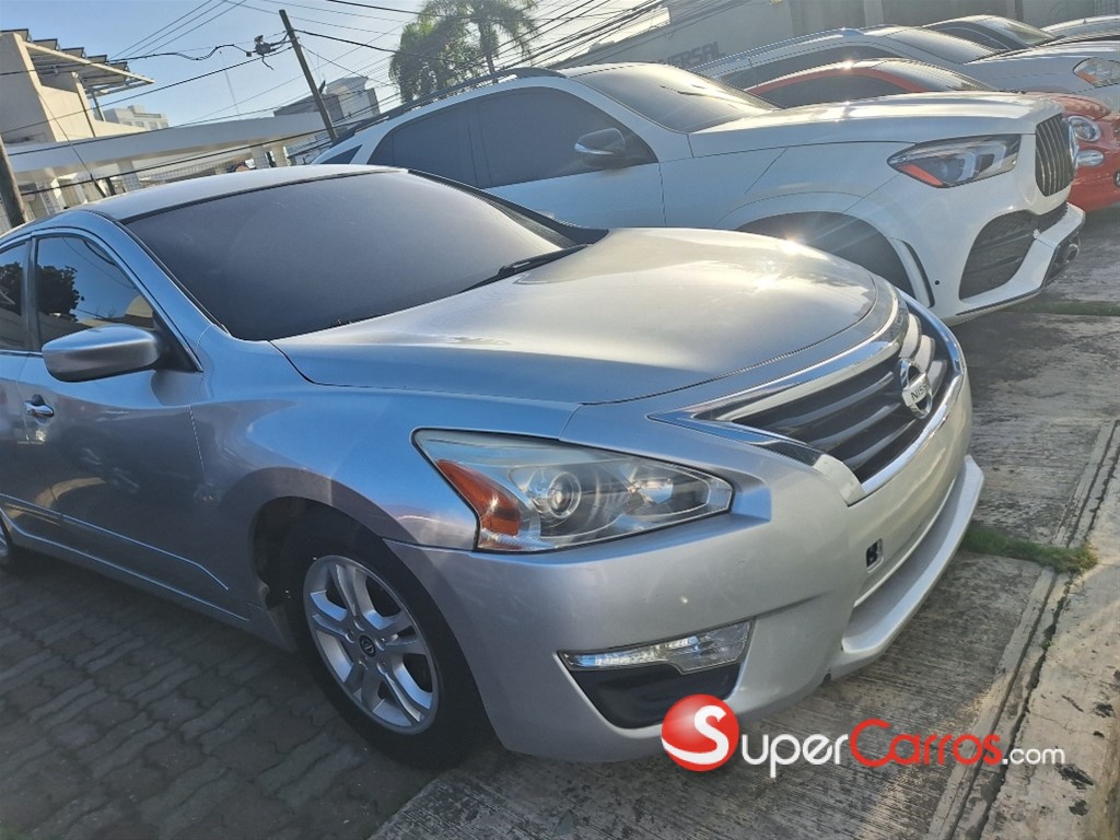2015 Nissan Altima S — foto 8 / 8