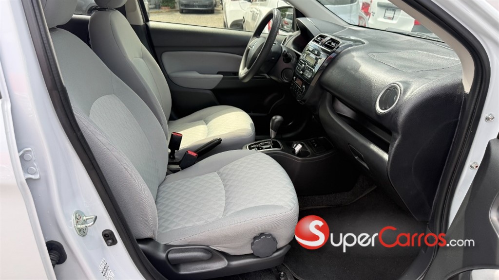 2021 Mitsubishi Motors Mirage — foto 8 / 12
