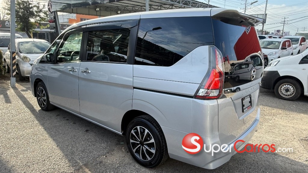 2020 Nissan Serena — foto 5 / 12