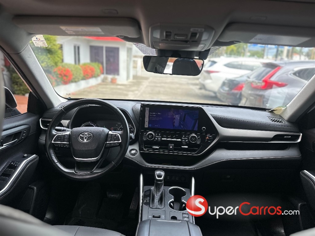 2023 Toyota Highlander Hybrid XLE — foto 7 / 12