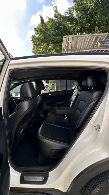2022 Kia Sportage Nightfall — foto 8 / 10