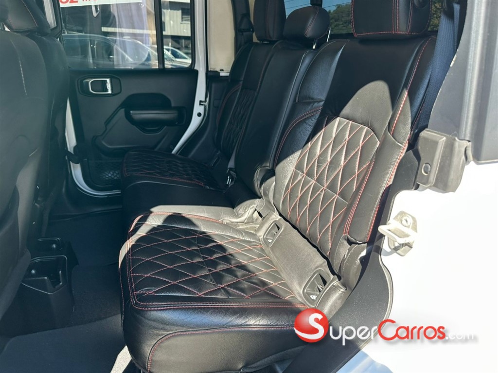 2020 Jeep Gladiator Sport — foto 6 / 7